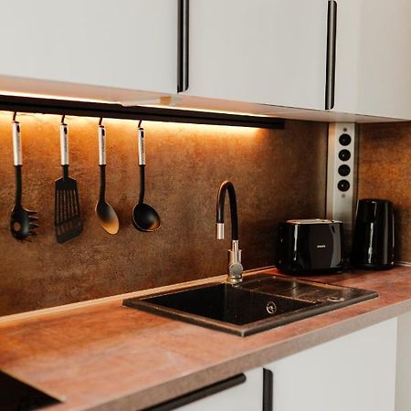 Design Apartment Stadtfeld-Ost Mit Netflix & 2 Schlafzimmern Magdeburg Zewnętrze zdjęcie